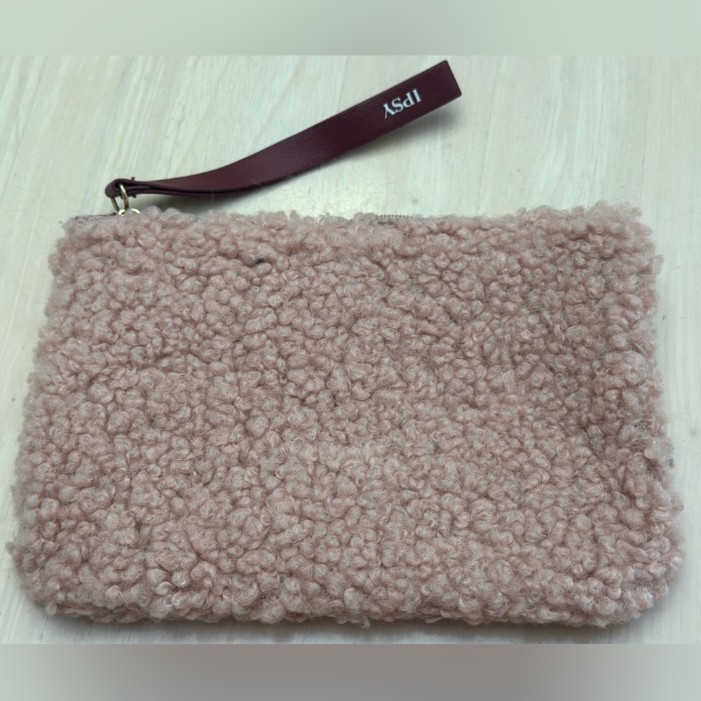 IPSY Sherpa Glam Bag